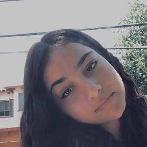 Meet your Posher, Robyn